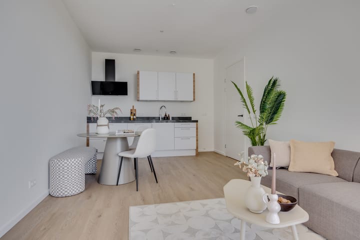 Foto 20 van Hoola van Nootenstraat 277