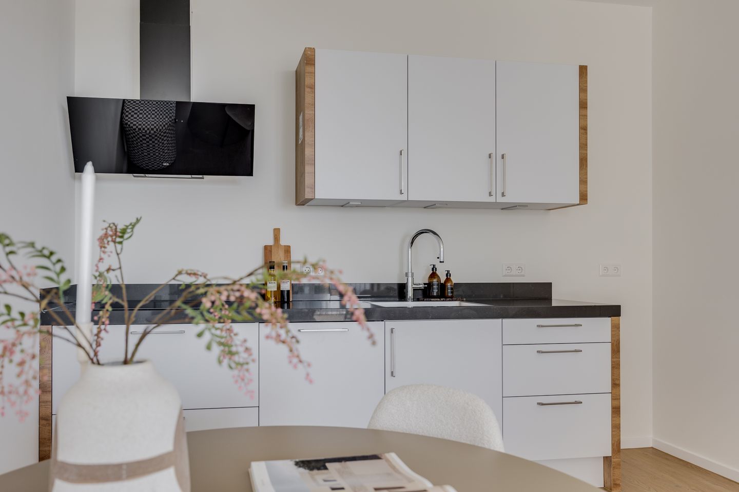 Photo 25 of Hoola van Nootenstraat 277