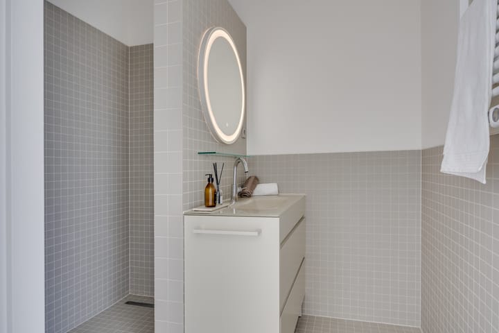 Foto 26 van Hoola van Nootenstraat 277