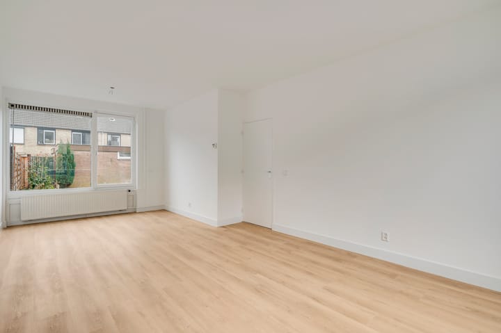 Photo 10 of Viënnahof 11