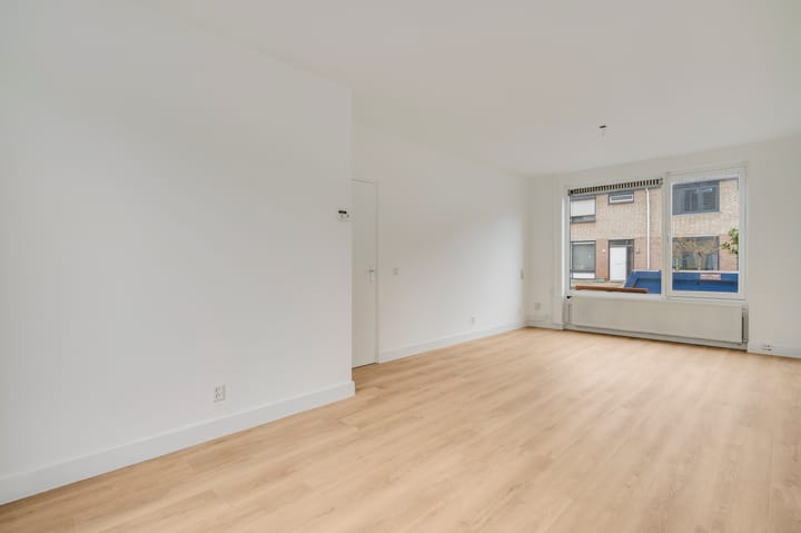 Photo 12 of Viënnahof 11