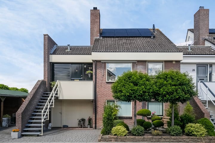 Foto 5 van Boterbloem 24