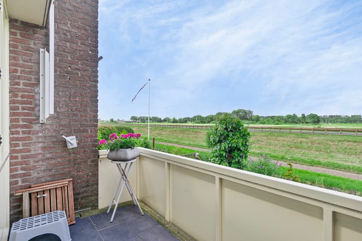 Foto 13 van Boterbloem 24