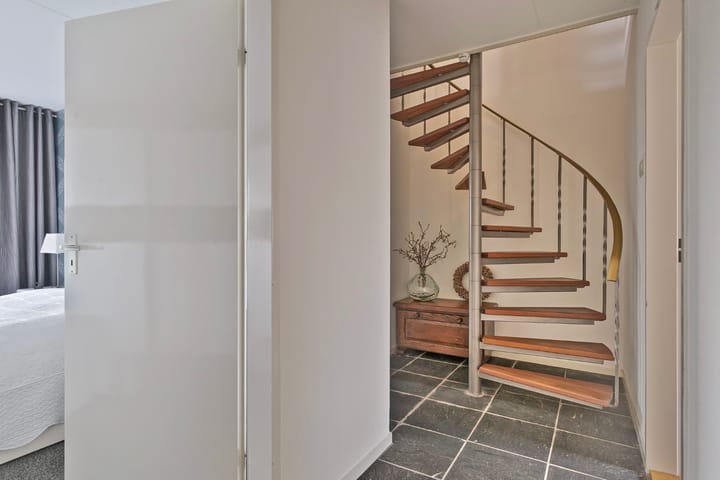 Foto 17 van Boterbloem 24