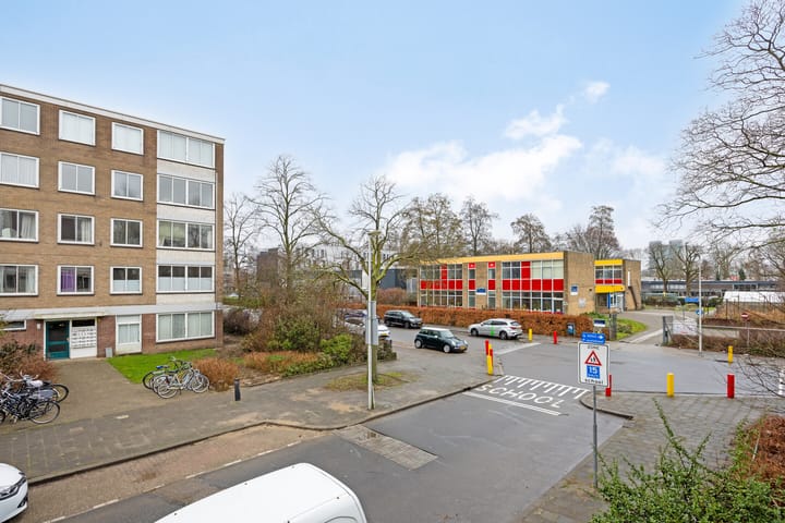 Foto 27 van Loderlaan 6