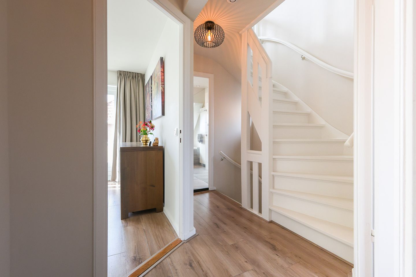 Photo 44 of Floralaan Oost 54