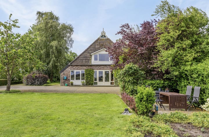 Foto 2 van Hoofdweg-Boven 80