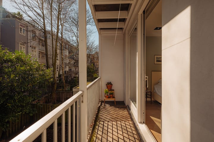 Foto 19 van Brederodestraat 37-H