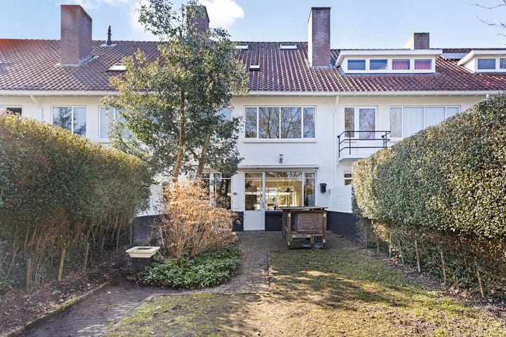 Foto 39 van Petrus Dondersstraat 43