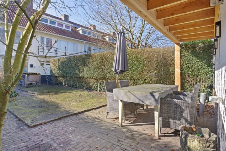 Foto 42 van Petrus Dondersstraat 43