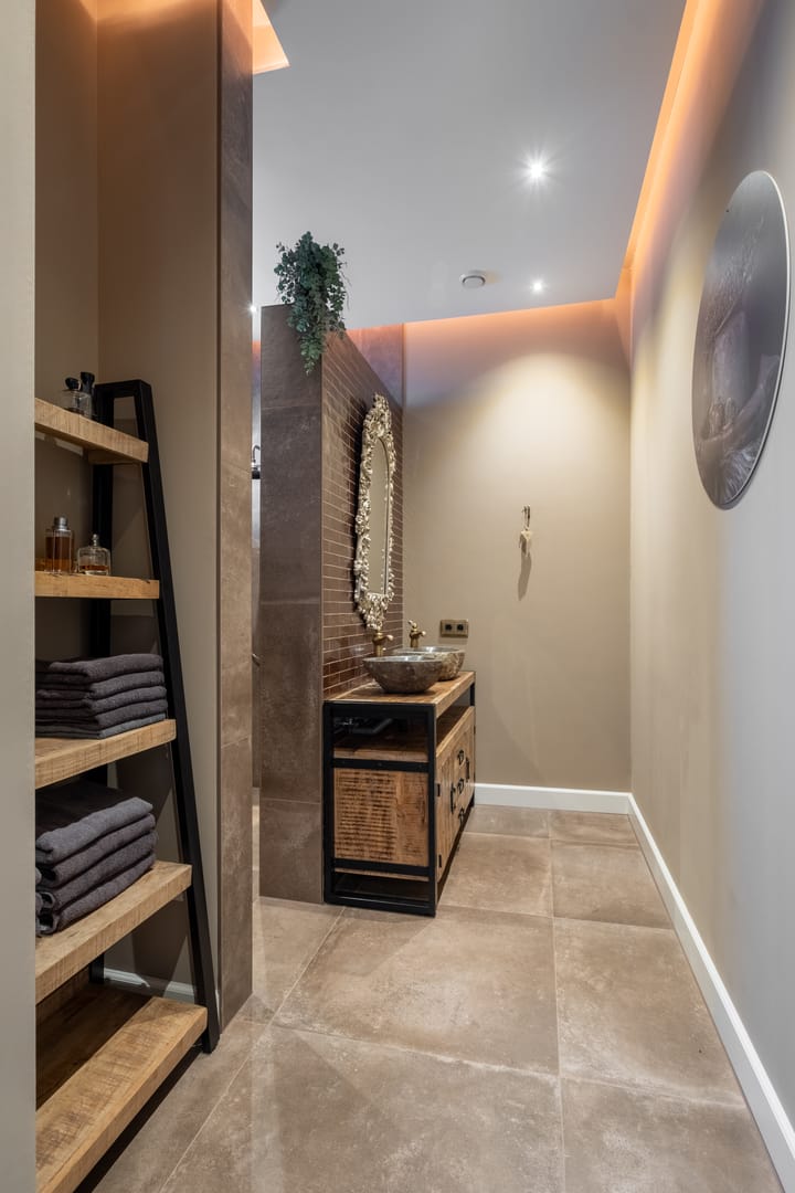 Foto 41 van Aengwirderweg 161