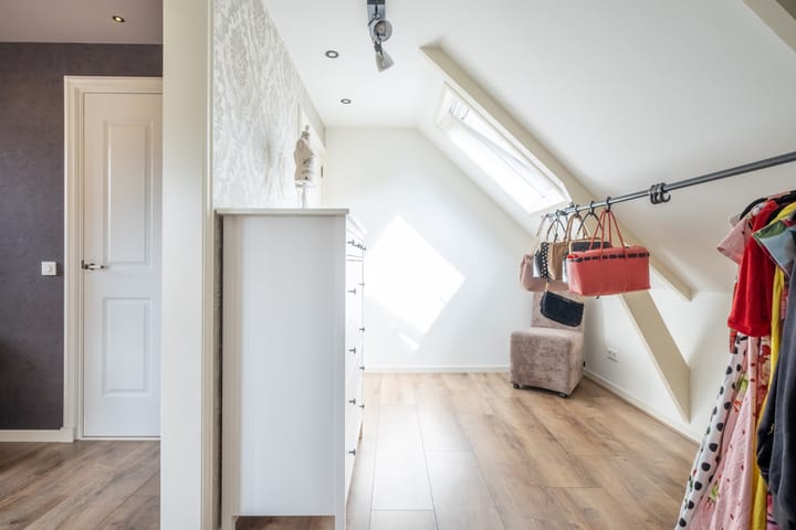 Foto 63 van Aengwirderweg 161