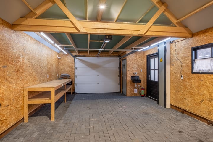 Foto 90 van Aengwirderweg 161