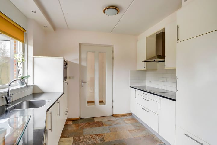 Foto 16 van Maasstraat 27