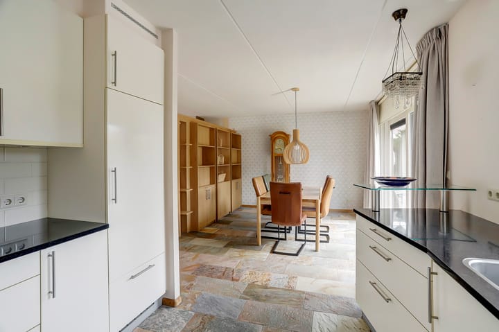 Foto 17 van Maasstraat 27