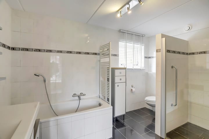 Foto 22 van Maasstraat 27