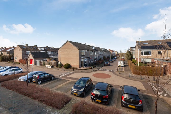 Foto 38 van Reigerstraat 15