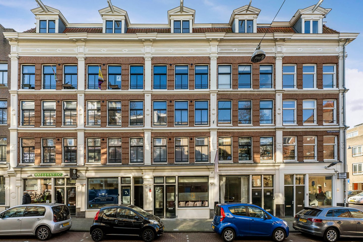 View photo 1 of Knollendamstraat 9