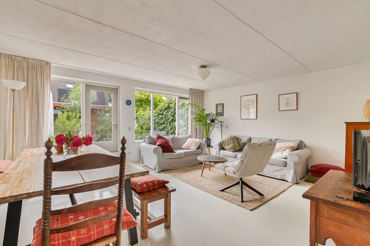 Foto 11 van C. Outshoornstraat 20