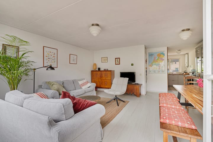 Foto 15 van C. Outshoornstraat 20