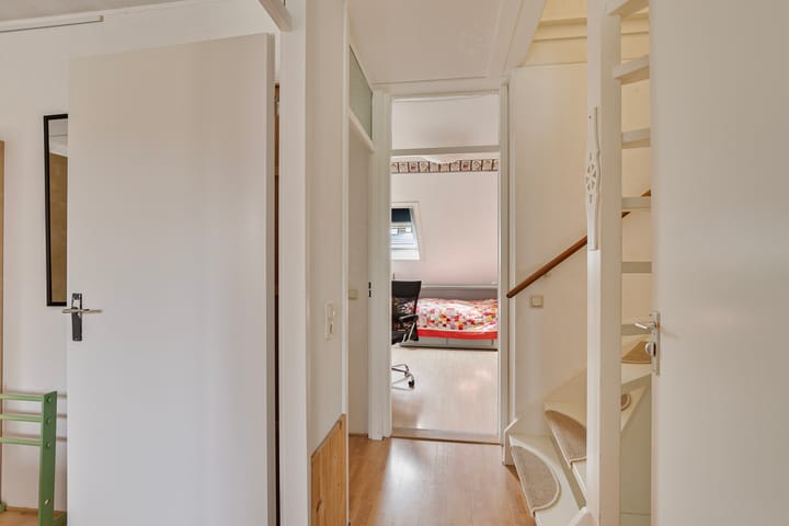 Foto 19 van C. Outshoornstraat 20