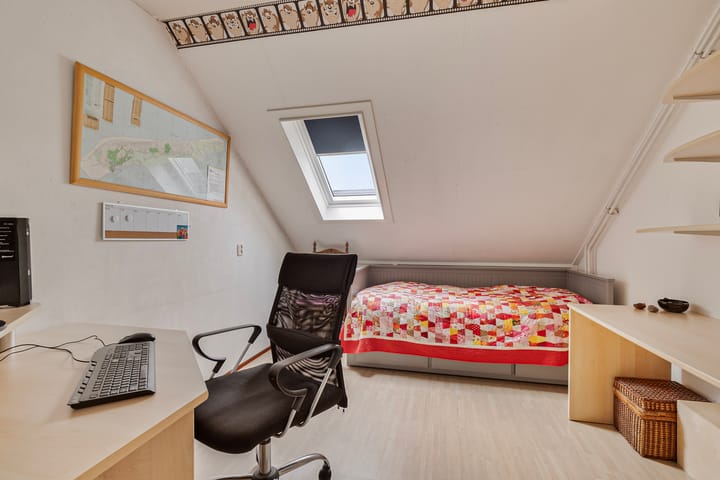 Foto 27 van C. Outshoornstraat 20