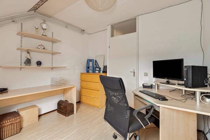 Foto 28 van C. Outshoornstraat 20