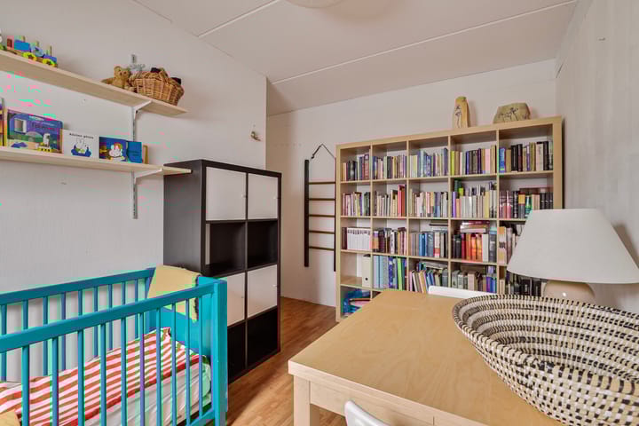 Foto 29 van C. Outshoornstraat 20