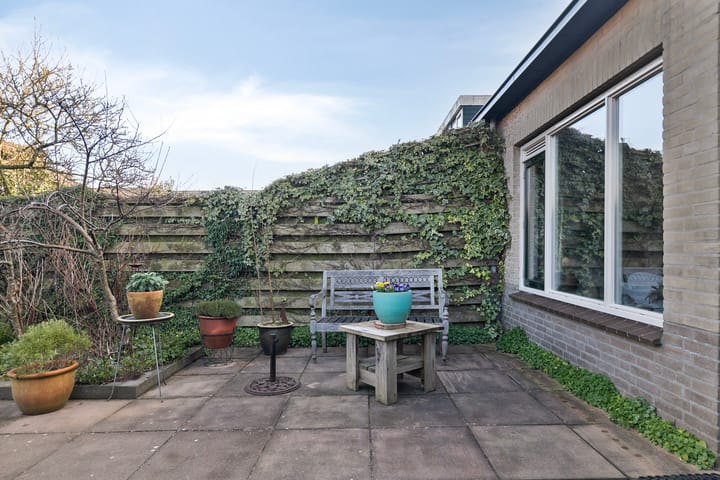 Foto 38 van C. Outshoornstraat 20