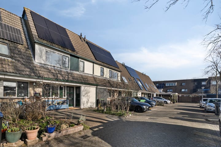 Foto 42 van C. Outshoornstraat 20