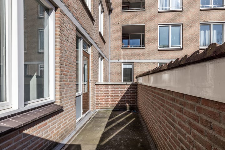 Foto 21 van Pompenstraat 7-B