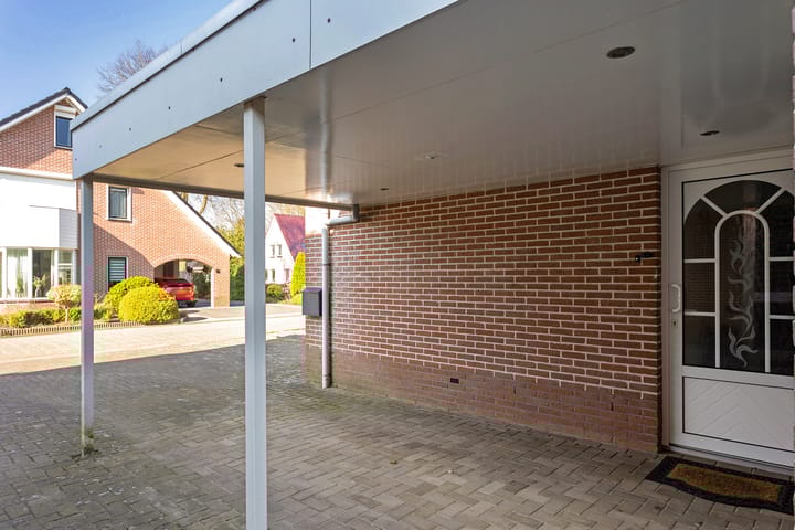 Foto 10 van Zr. Damasastraat 16