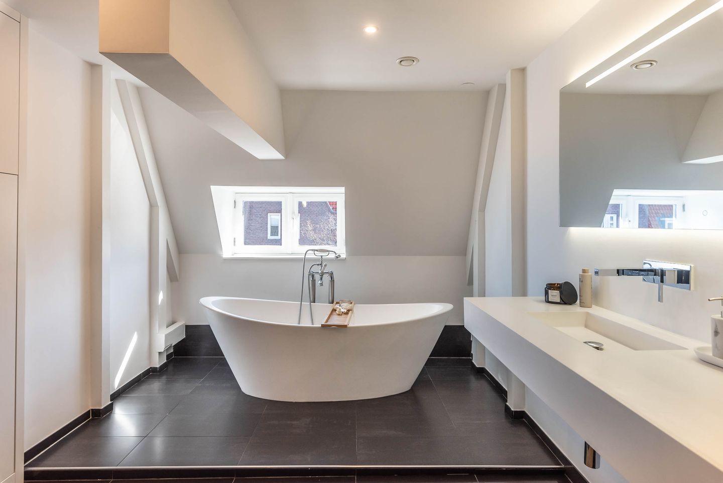 Foto 25 van Maasstraat 30-3