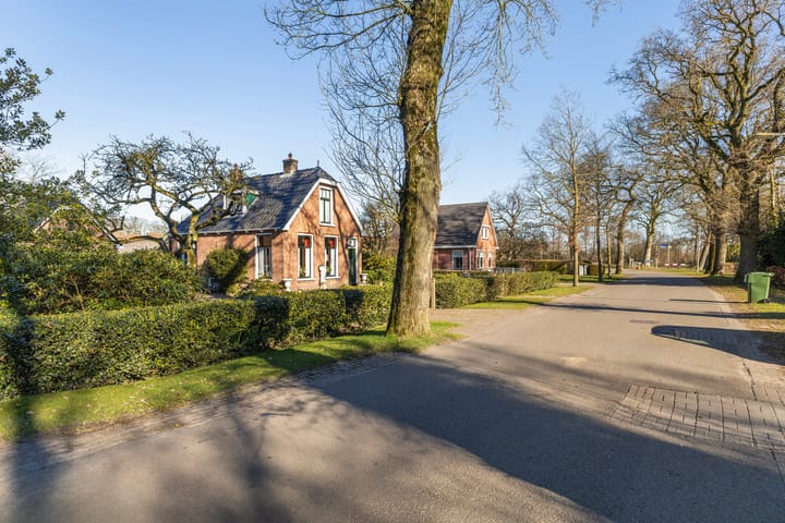 Photo 6 of Van Sminiaweg 17