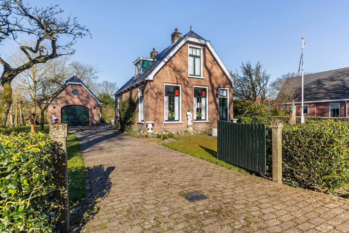 Photo 10 of Van Sminiaweg 17