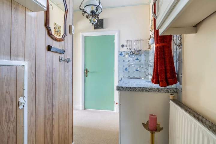 Photo 18 of Van Sminiaweg 17