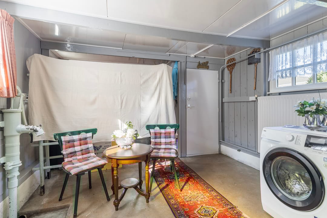 Photo 23 of Van Sminiaweg 17