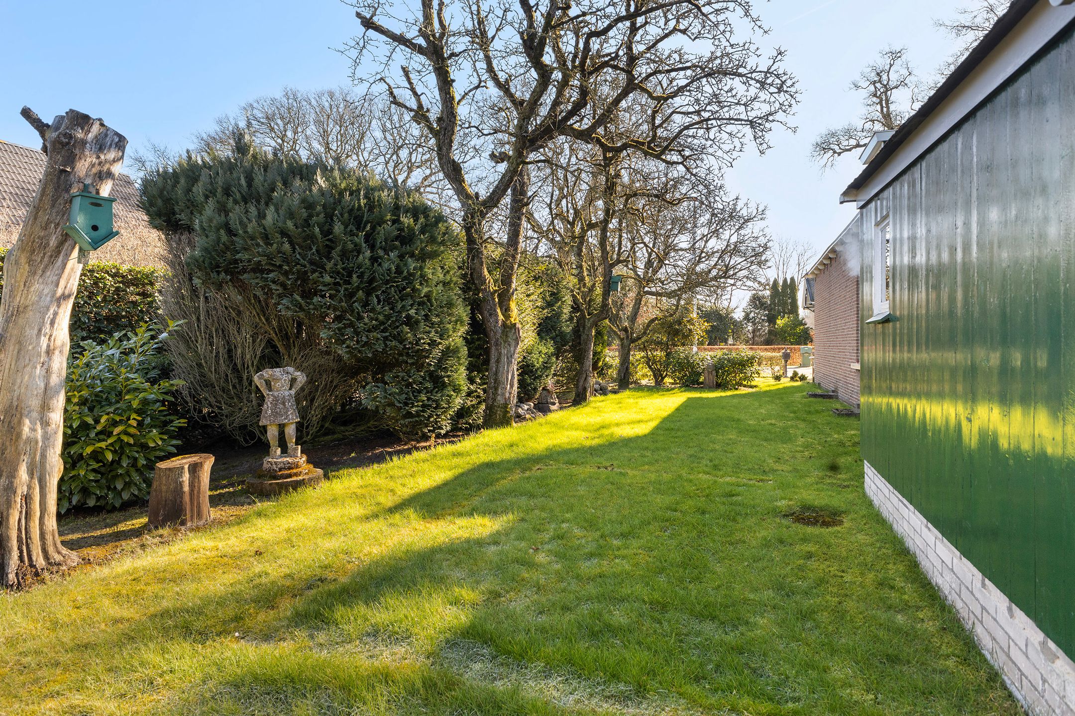 Photo 36 of Van Sminiaweg 17