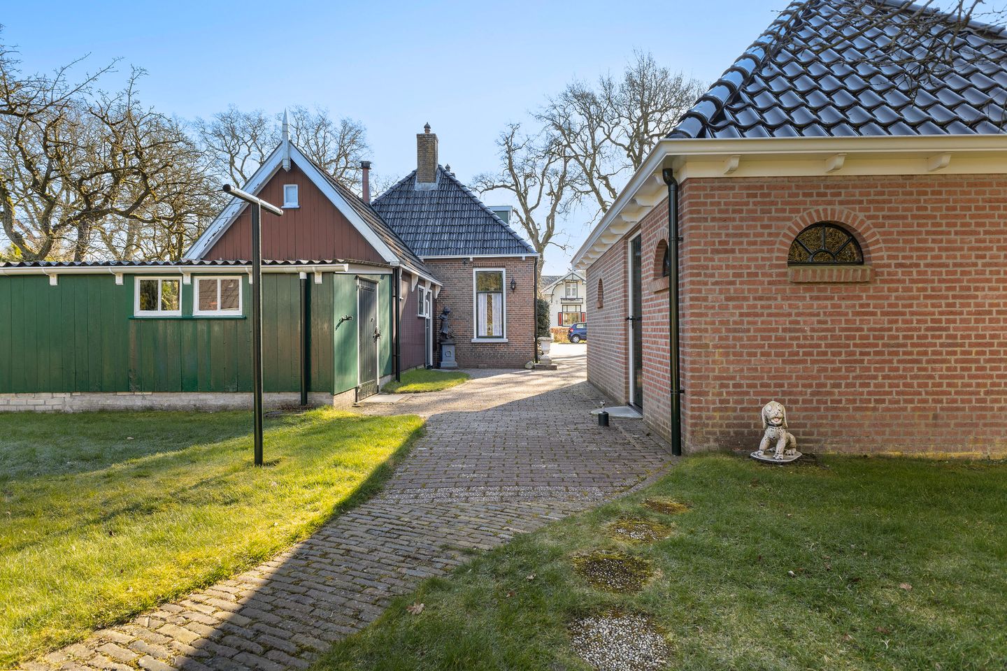 Photo 34 of Van Sminiaweg 17