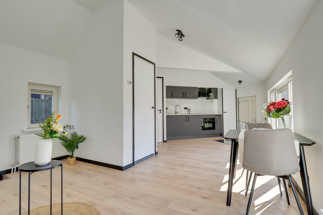 Photo 17 of Warmoesstraat 1-A