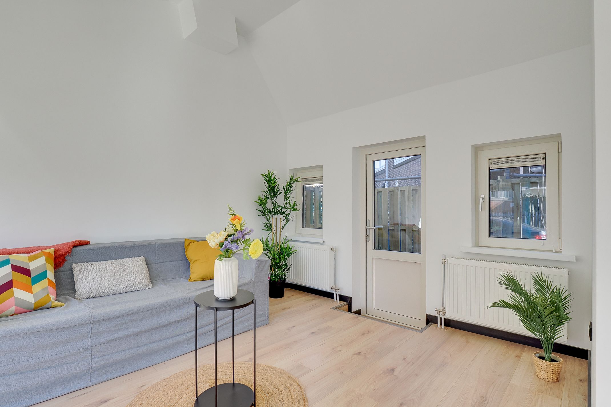 Photo 18 of Warmoesstraat 1-A