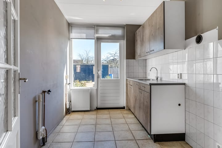 Foto 10 van Margrietstraat 43