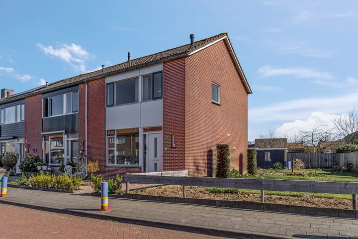 Foto 34 van Margrietstraat 43