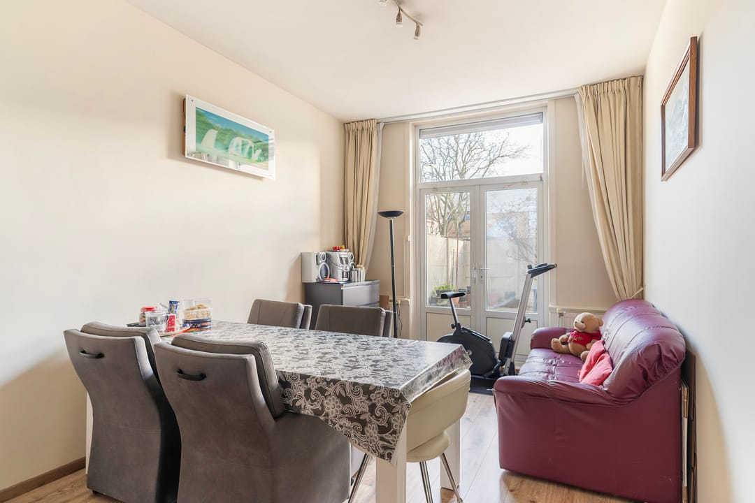 Foto 8 van Van Marumstraat 8