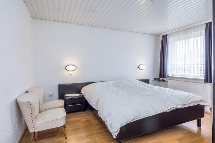 Foto 15 van Leienhoesstraat 8