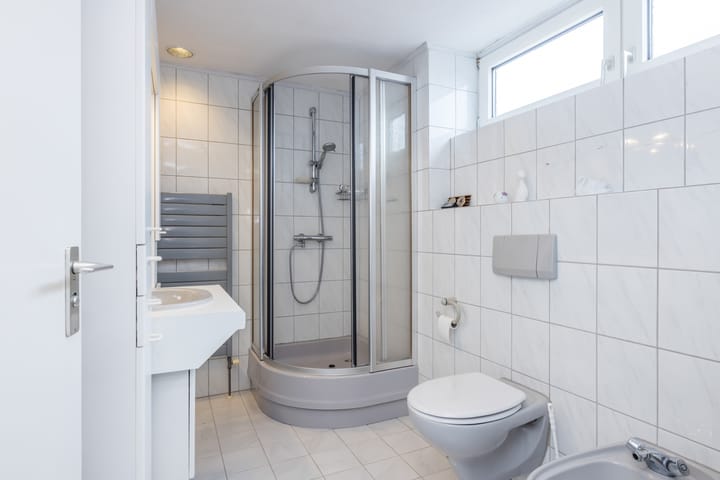 Foto 18 van Leienhoesstraat 8