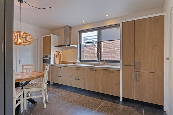 Foto 16 van Baronielaan 44