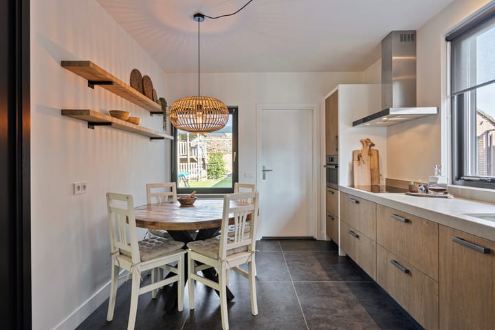 Foto 18 van Baronielaan 44