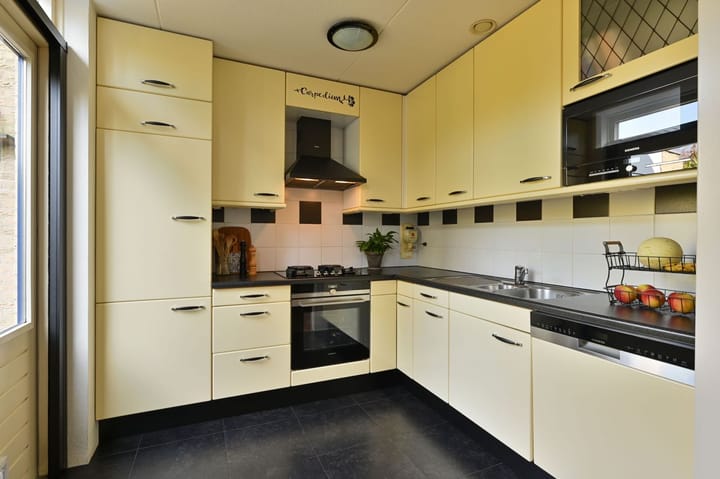 Photo 11 of Heetakker 7