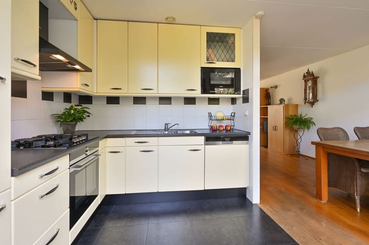 Photo 12 of Heetakker 7